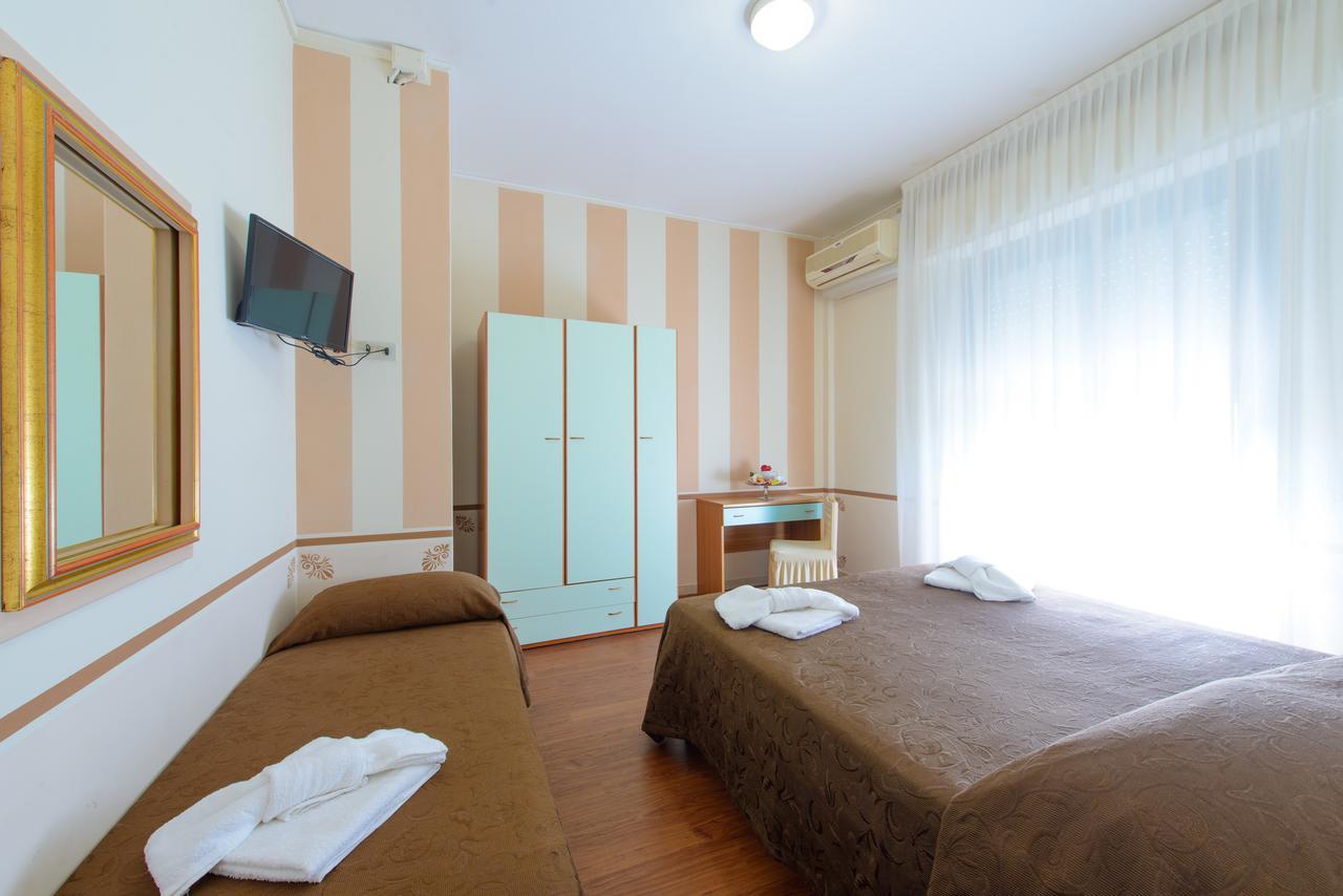 Hotel Maracaibo Rimini Extérieur photo